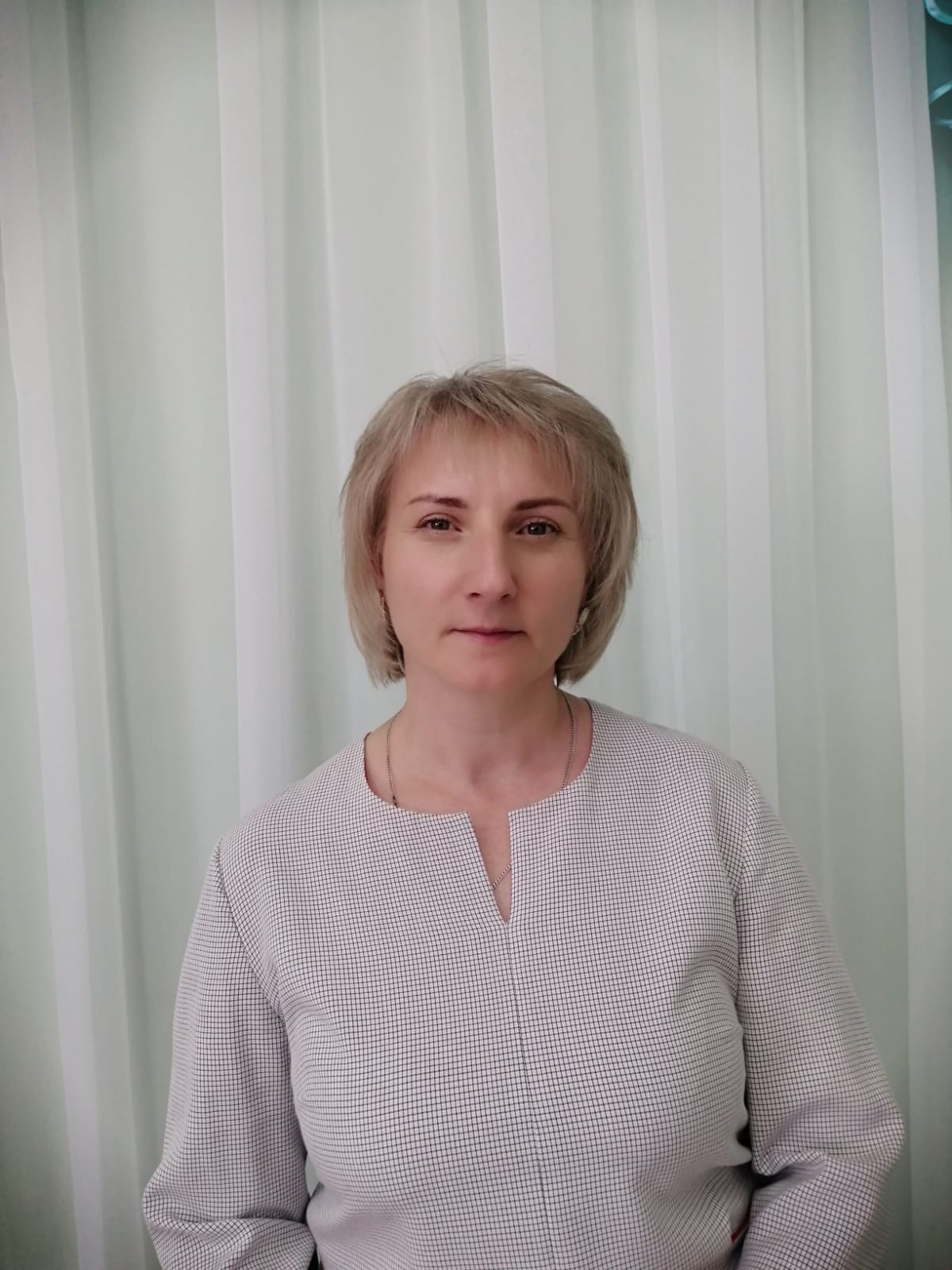 Зиновьева Наталья Борисовна.